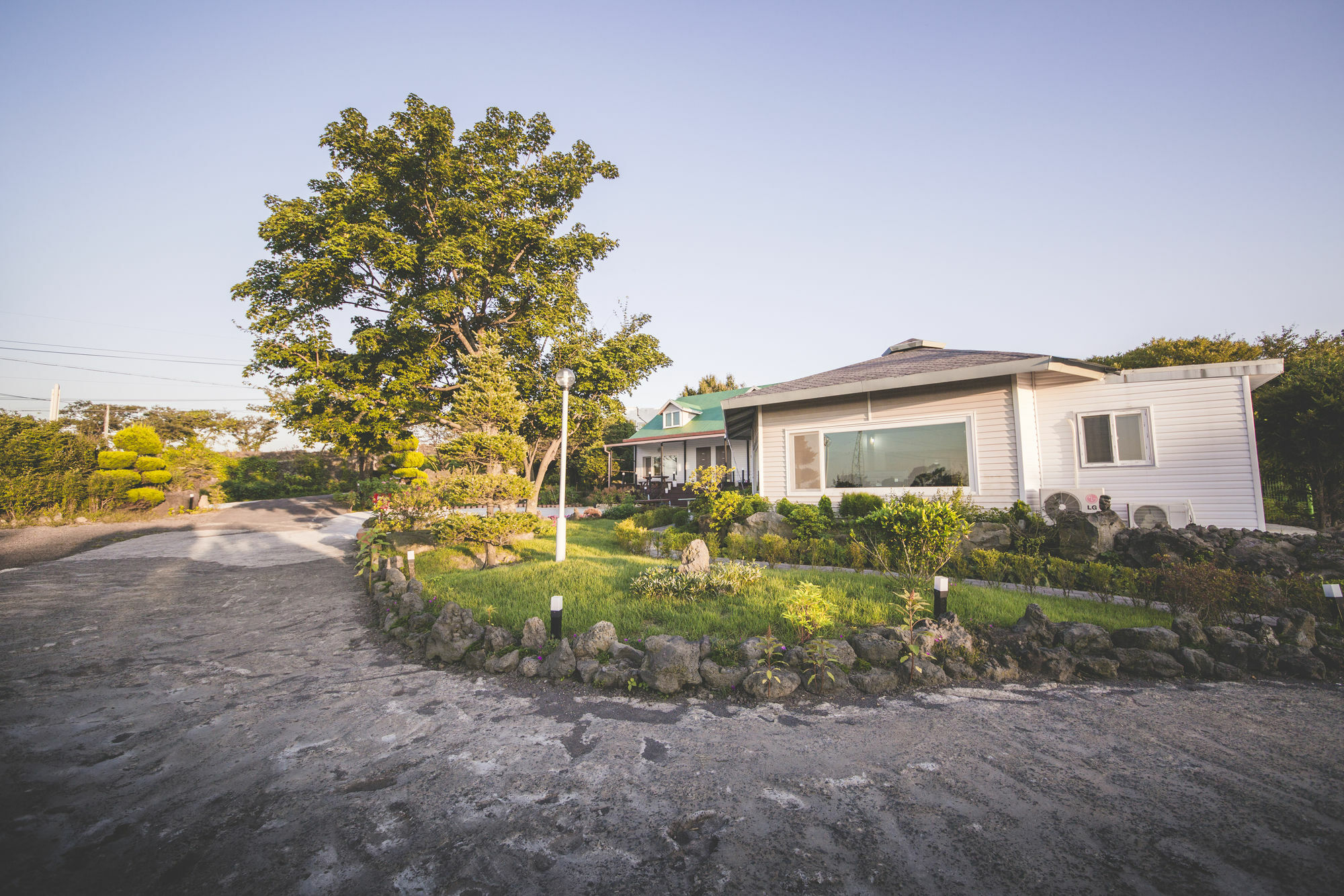 Sunyang Village Pension Jeju Exterior foto